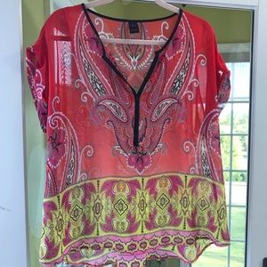 Colorful Short-Sleeve Blouse